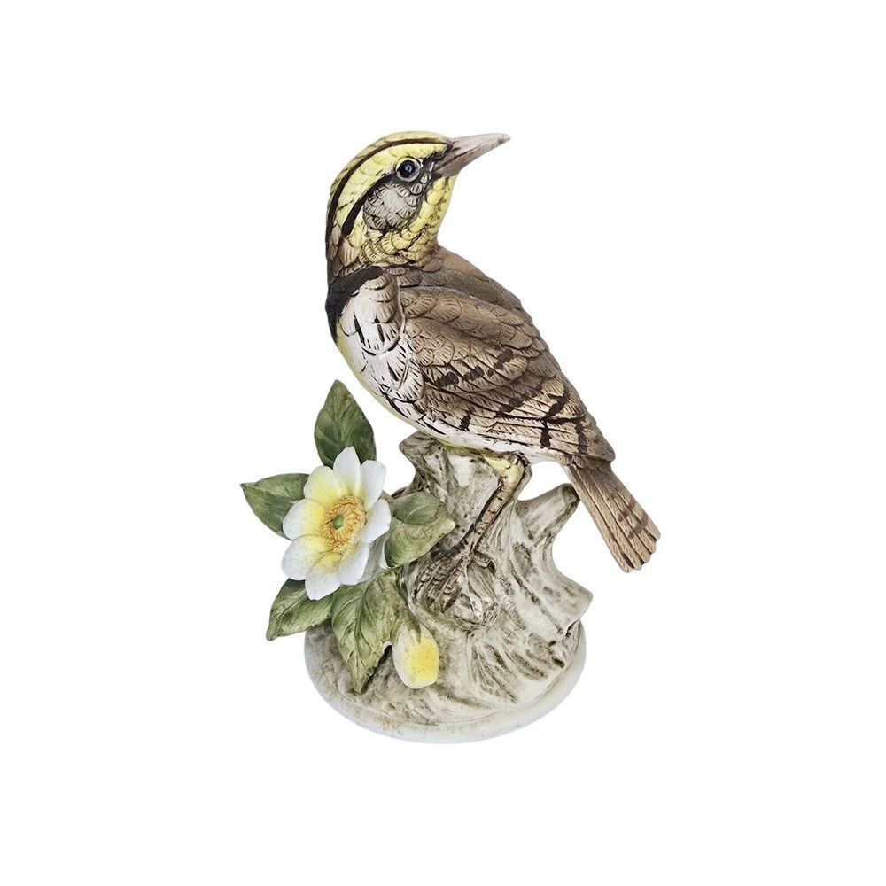 Andrea by Sadek Meadowlark Bird 9386 Ceramic Porcelain Collectible Vintage Art